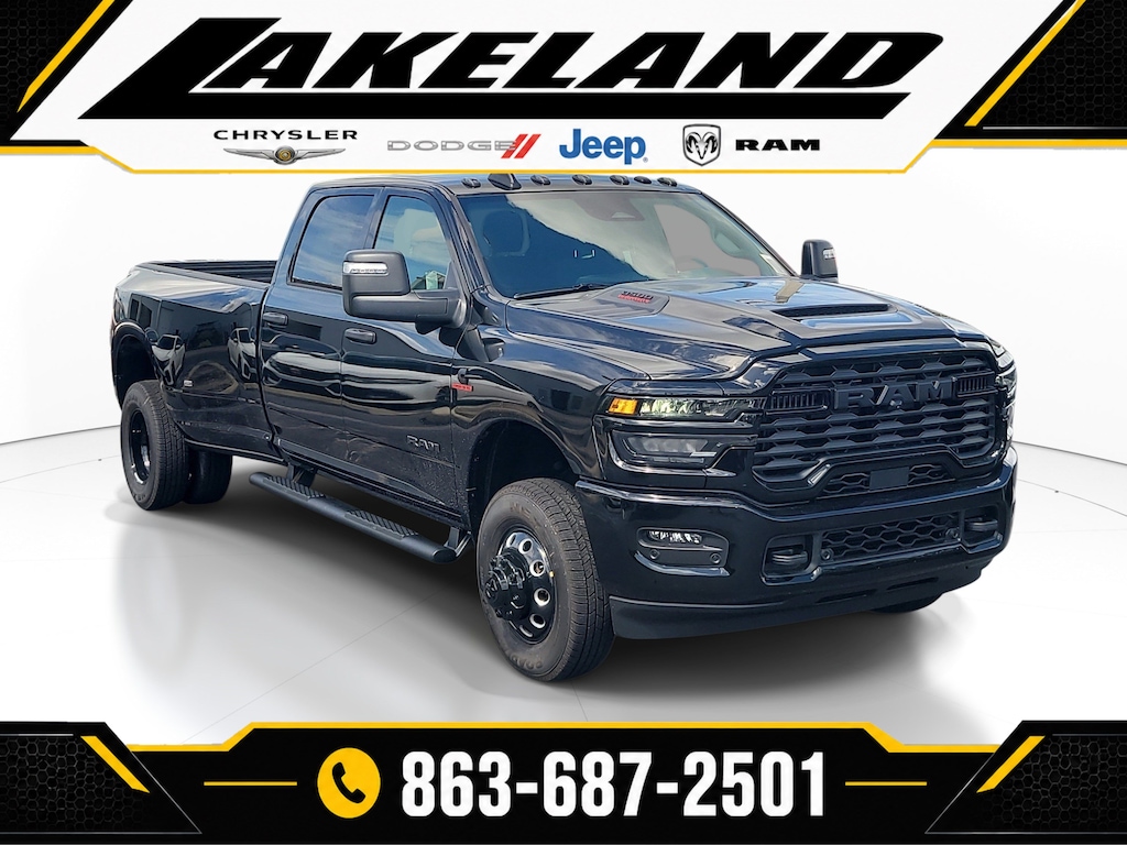 New 2026 Ram 3500 BIG HORN CREW CAB 4X4 8' BOX Pickup