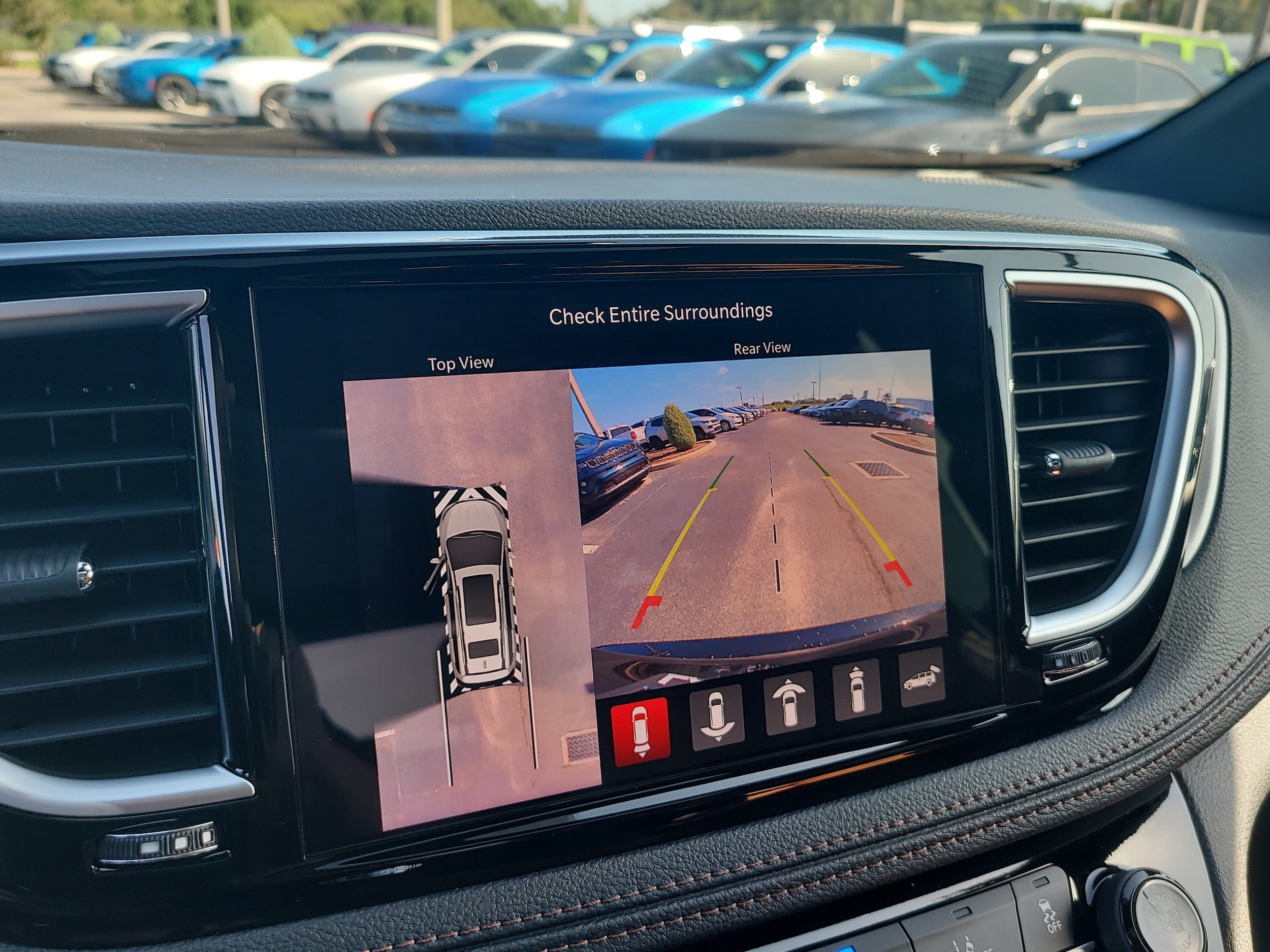 2026 Chrysler Pacifica Pinnacle - Photo 20