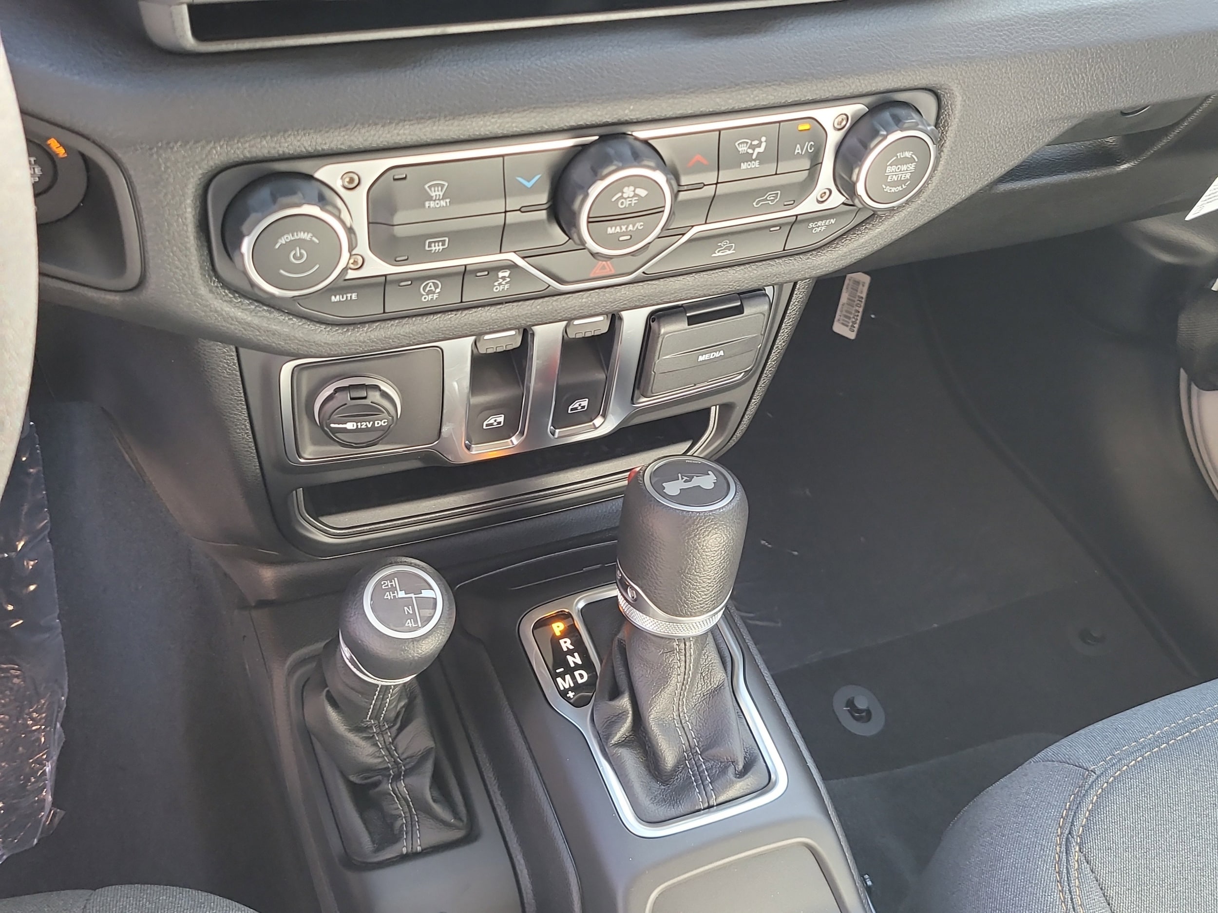 2026 Jeep Wrangler 2-Door Sport S - Photo 20