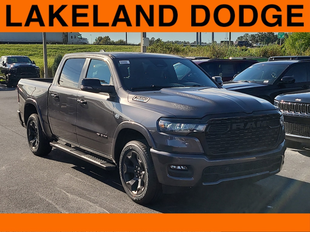 New 2026 Ram 1500 BIG HORN CREW CAB 4X4 5'7 BOX Pickup