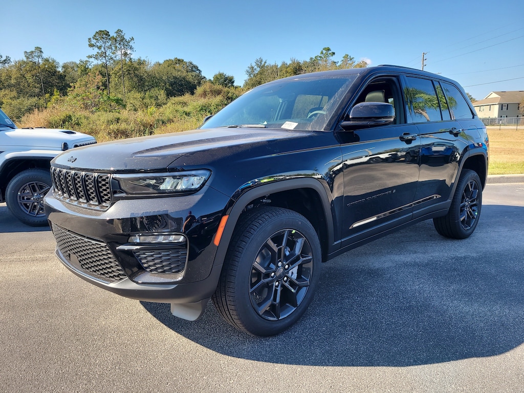 New 2025 Jeep Grand Cherokee LIMITED 4X4 Sport Utility