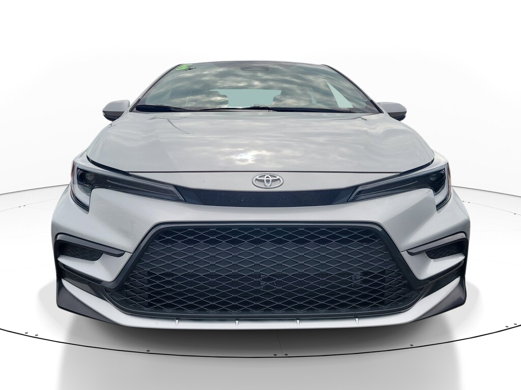 Used 2025 Toyota Corolla SE Sedan