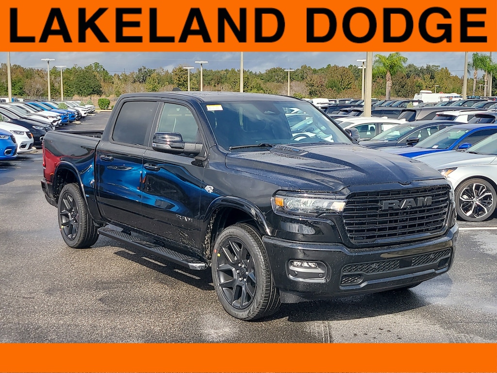 New 2026 Ram 1500 LARAMIE CREW CAB 4X4 5'7 BOX Pickup