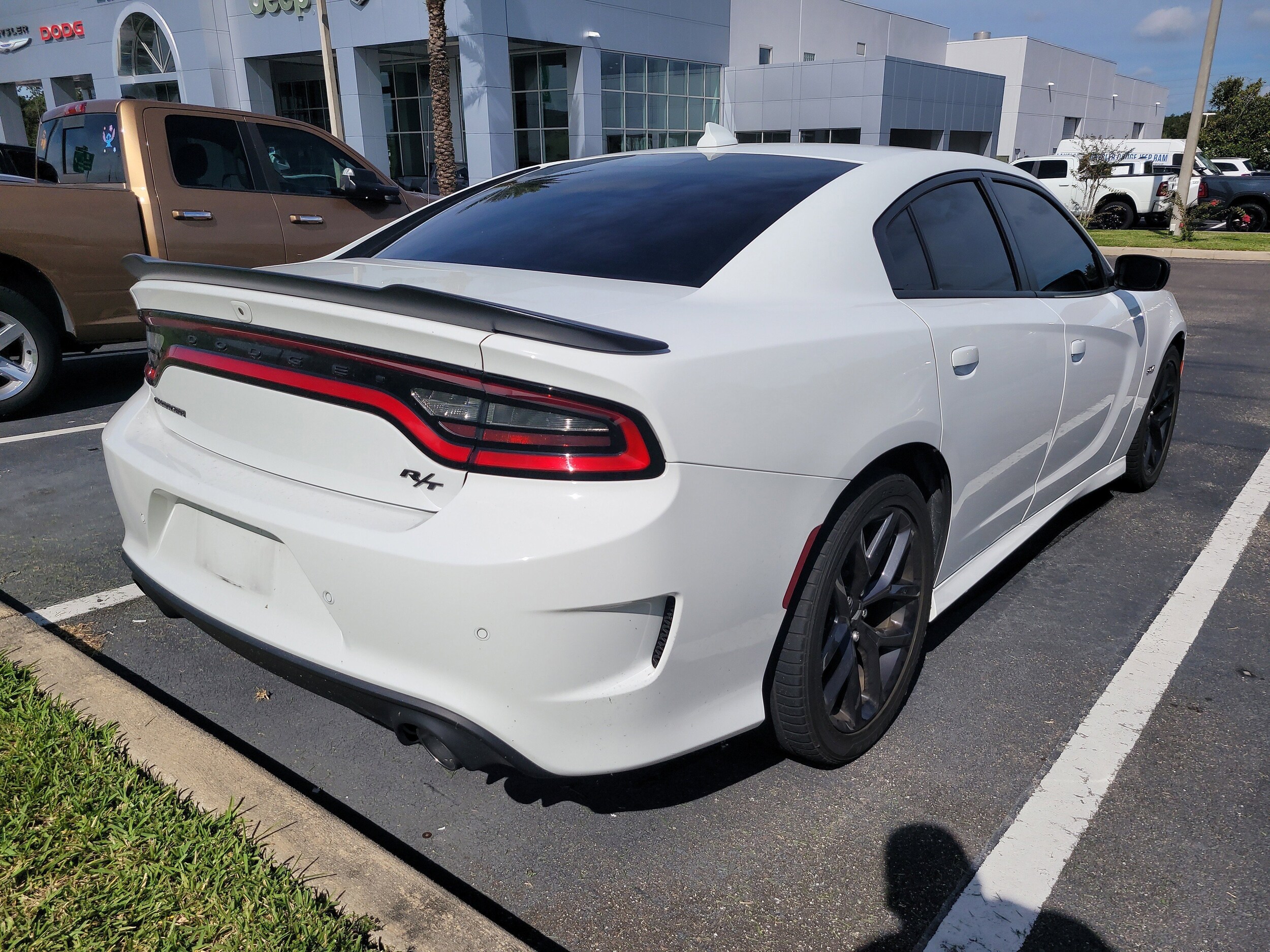 2023 Dodge Charger R/T photo 4
