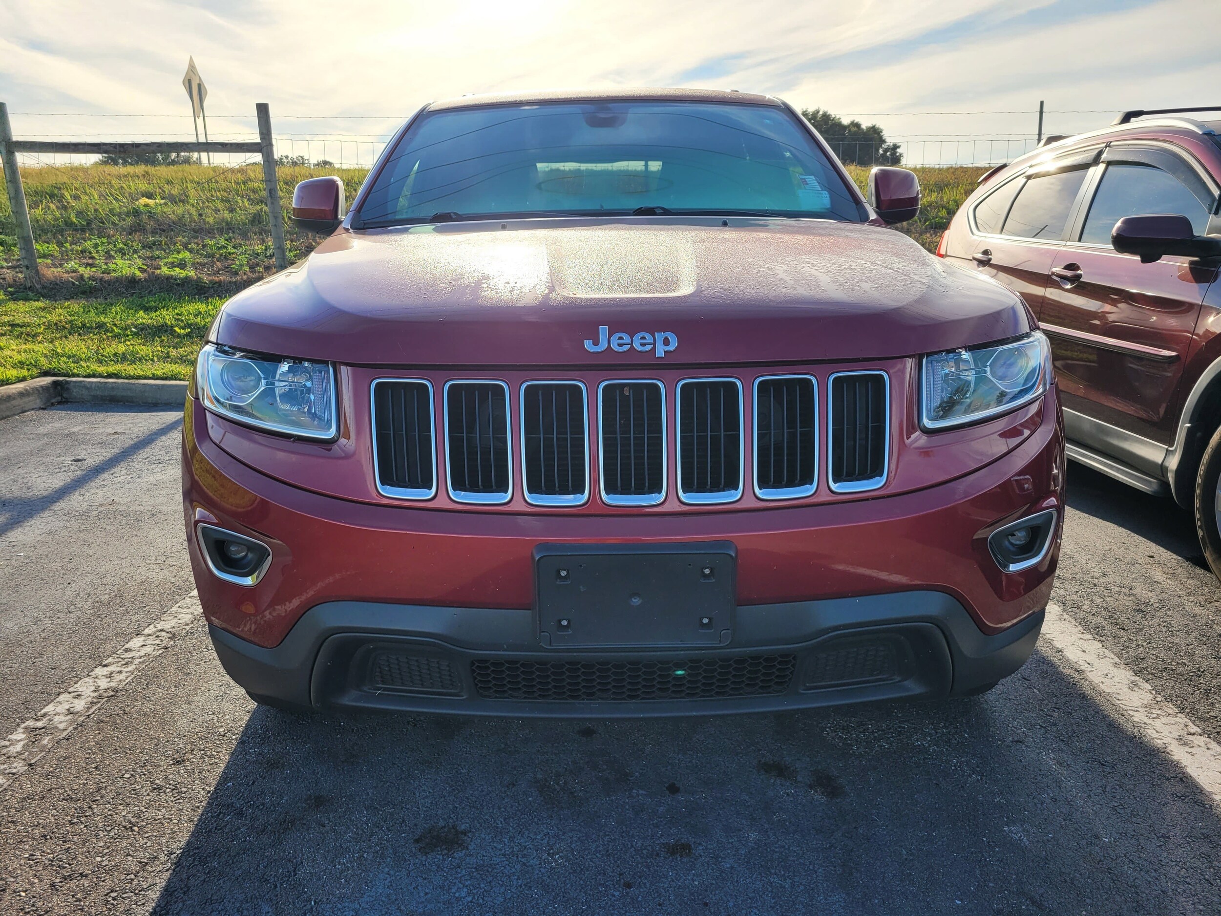 2015 Jeep Grand Cherokee Laredo photo 2