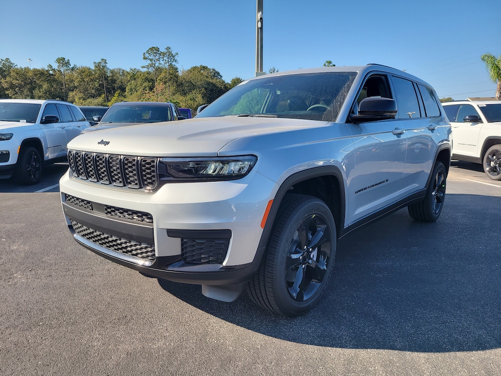 New 2025 Jeep Grand Cherokee L ALTITUDE X 4X2 Sport Utility
