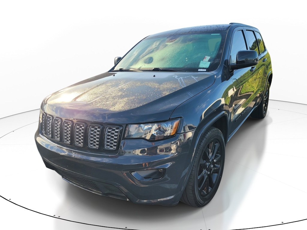 Used 2018 Jeep Grand Cherokee Laredo RWD SUV