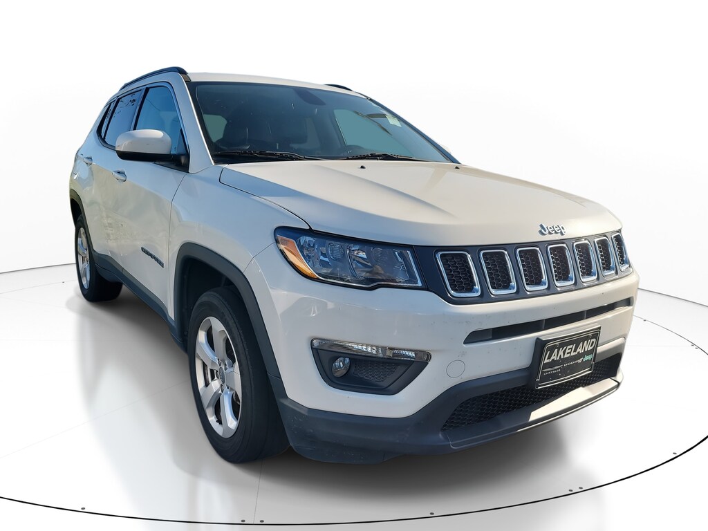 Used 2018 Jeep Compass Latitude 4x4 SUV