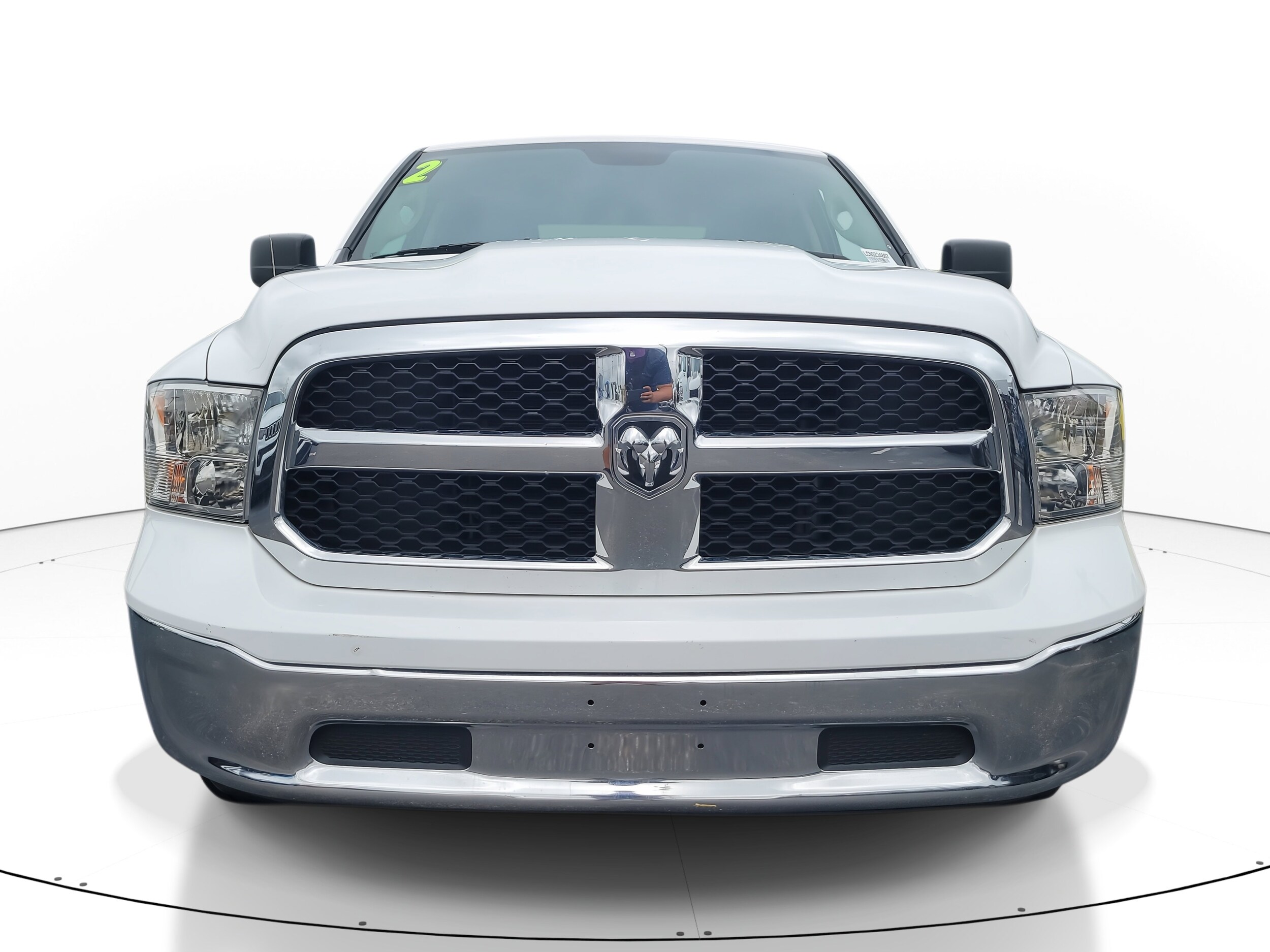 2022 Ram 1500 Classic SLT photo 2