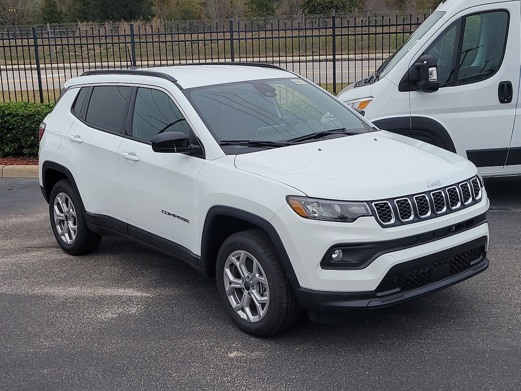 New 2026 Jeep Compass LATITUDE 4X4 Sport Utility