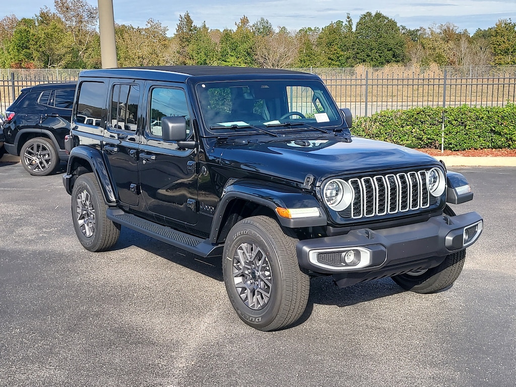 New 2026 Jeep Wrangler 4-DOOR SAHARA Sport Utility