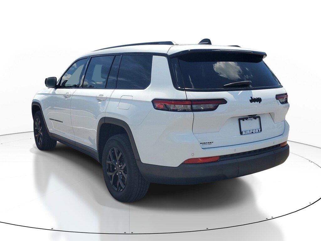 Used 2024 Jeep Grand Cherokee L Laredo SUV