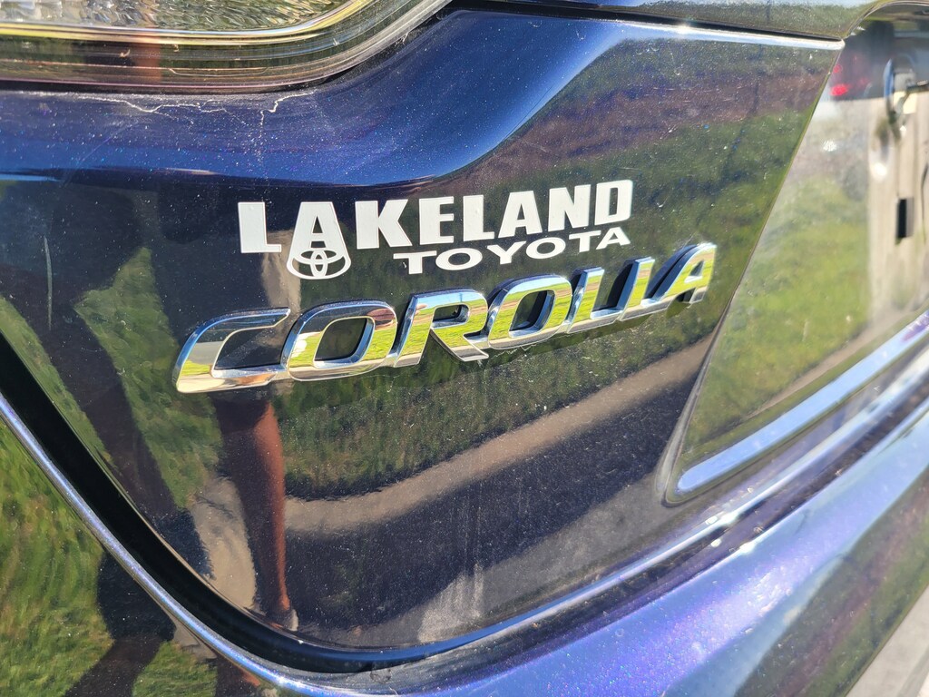 2023 Toyota Corolla LE photo 7