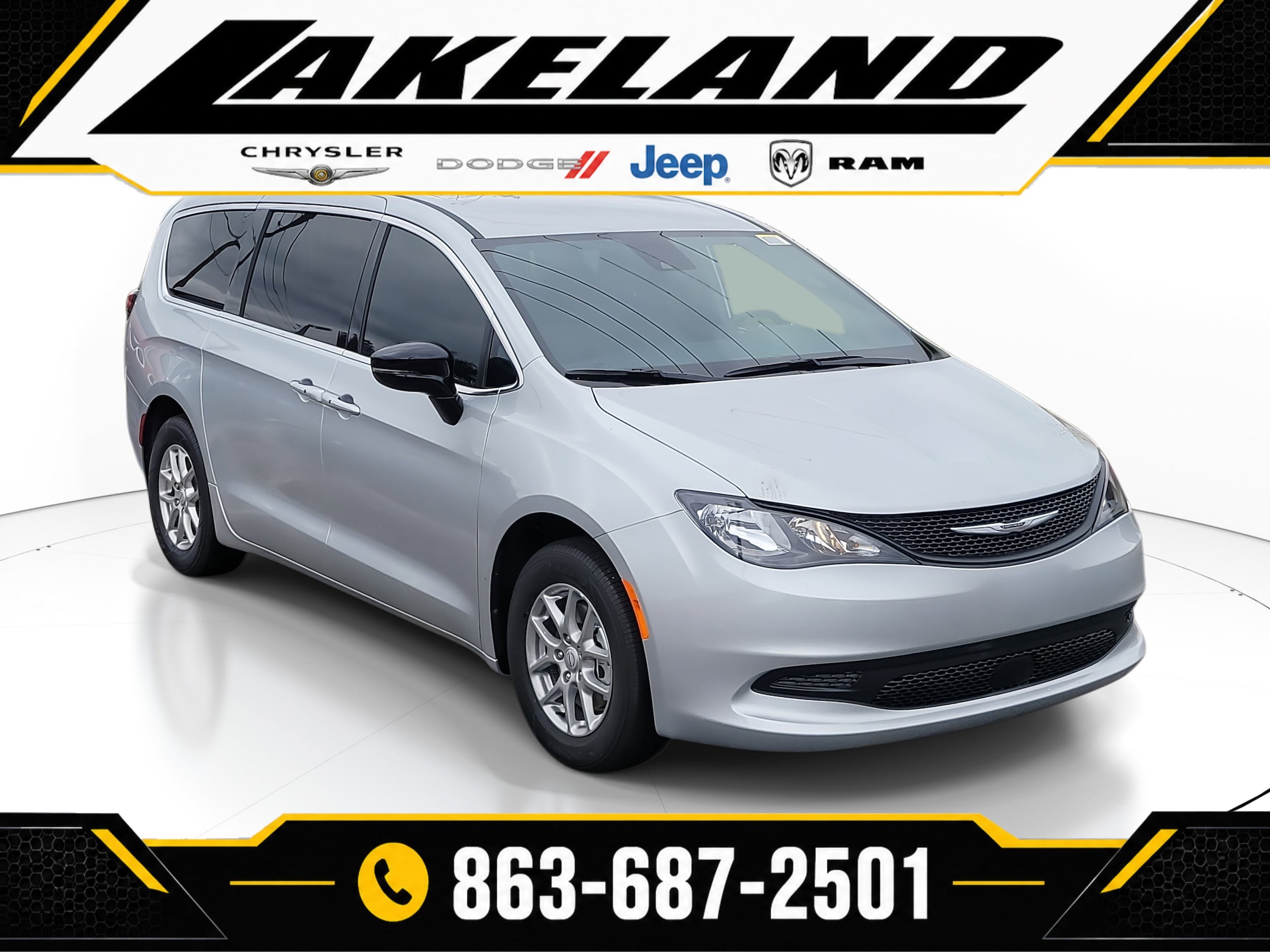 2026 Chrysler Voyager LX's photo