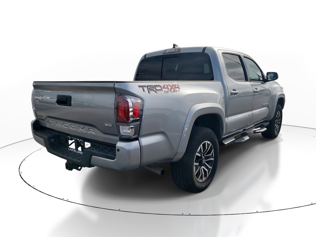 2023 Toyota Tacoma TRD Sport V6 photo 4