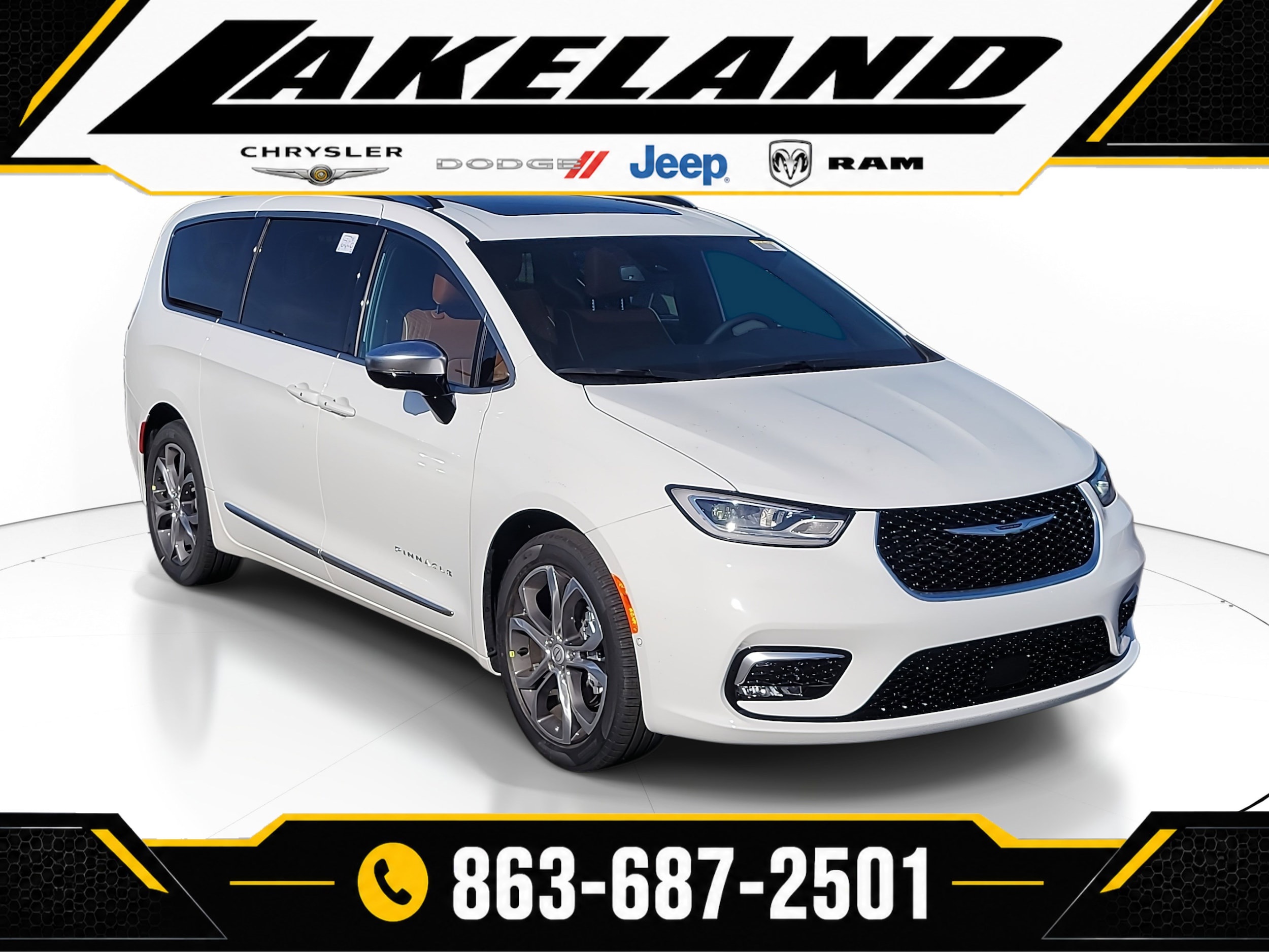 2026 Chrysler Pacifica Pinnacle's photo