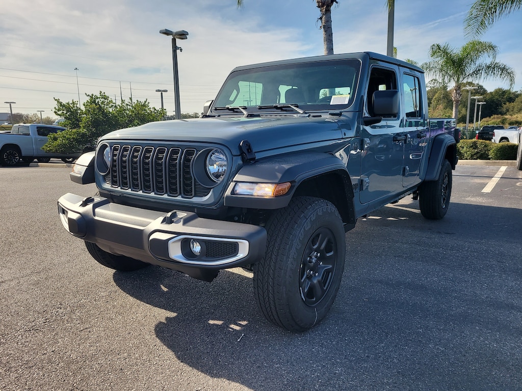 New 2026 Jeep Gladiator SPORT 4X4 Pickup