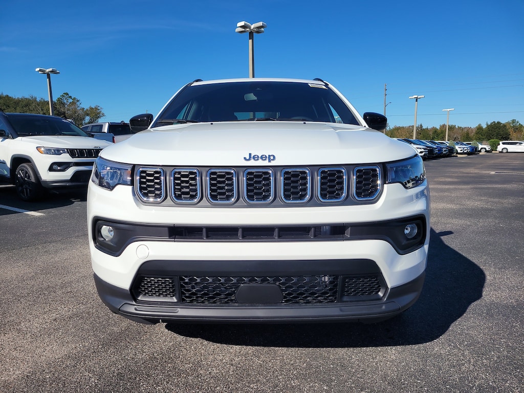 New 2026 Jeep Compass LATITUDE ALTITUDE 4X4 Sport Utility