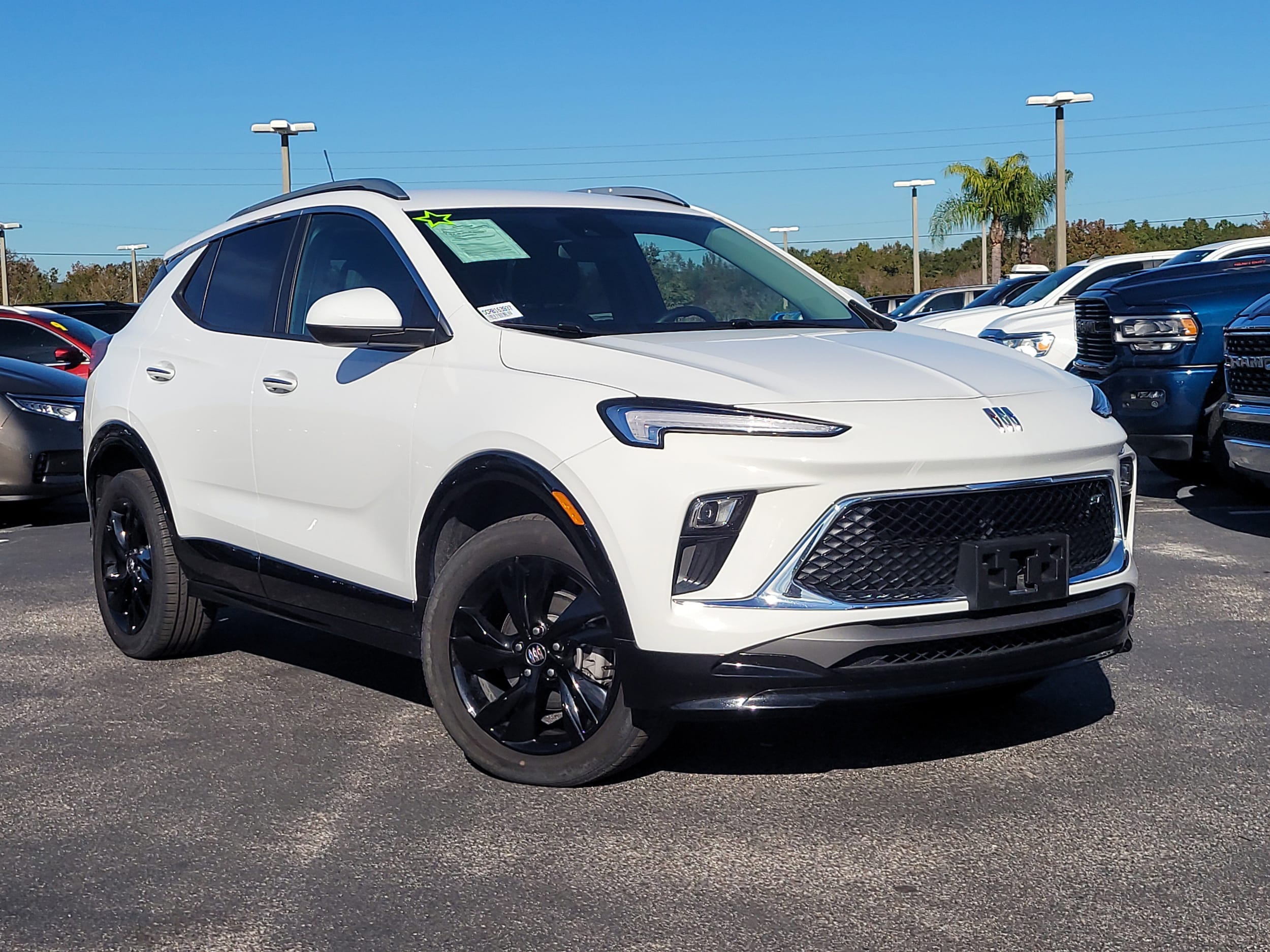 2024 Buick Encore GX Sport Touring's photo