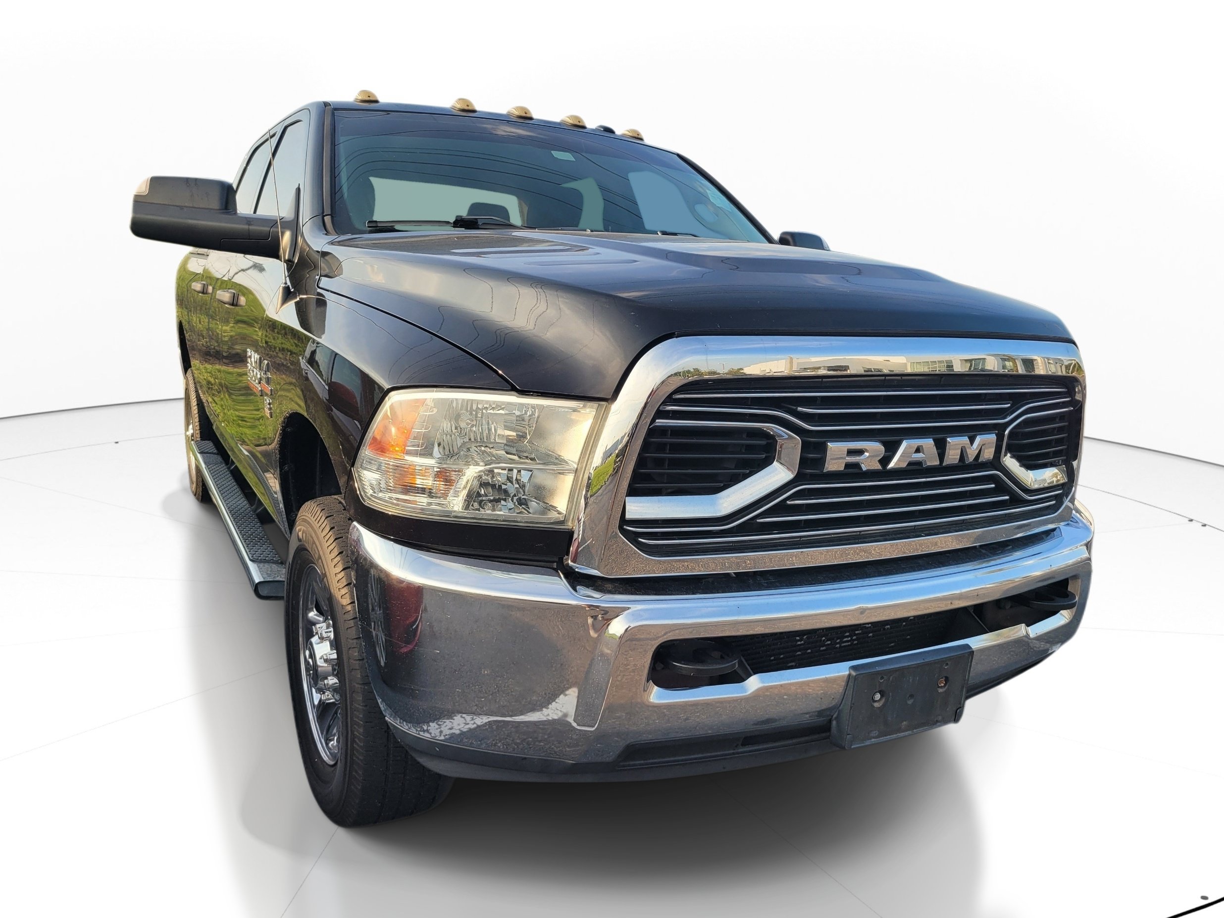 2018 RAM 2500 Tradesman 4X4 Crew Cab SWB's photo
