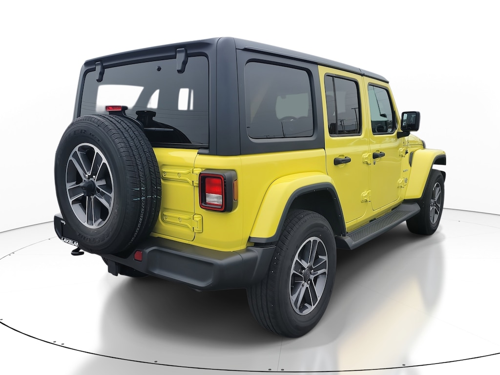 Used 2023 Jeep Wrangler 4-DOOR SAHARA 4X4 SUV