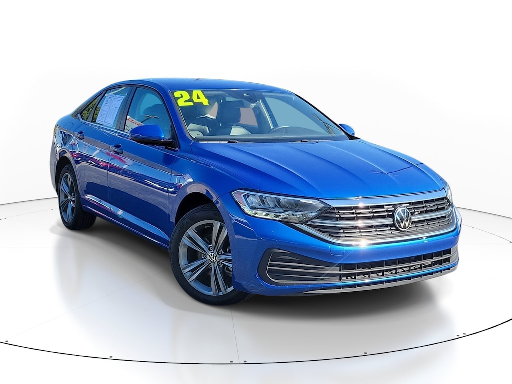 Used 2024 Volkswagen Jetta 1.5T SE Sedan