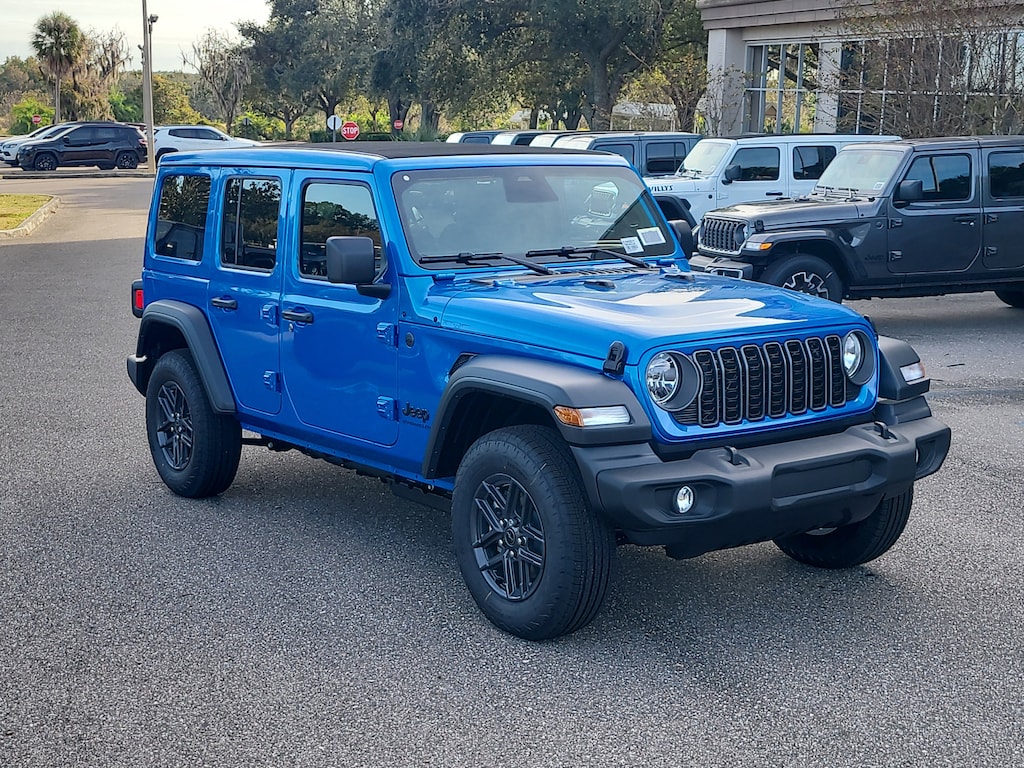 New 2026 Jeep Wrangler 4-DOOR SPORT S Sport Utility