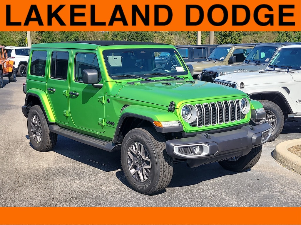 New 2026 Jeep Wrangler 4-DOOR SAHARA Sport Utility