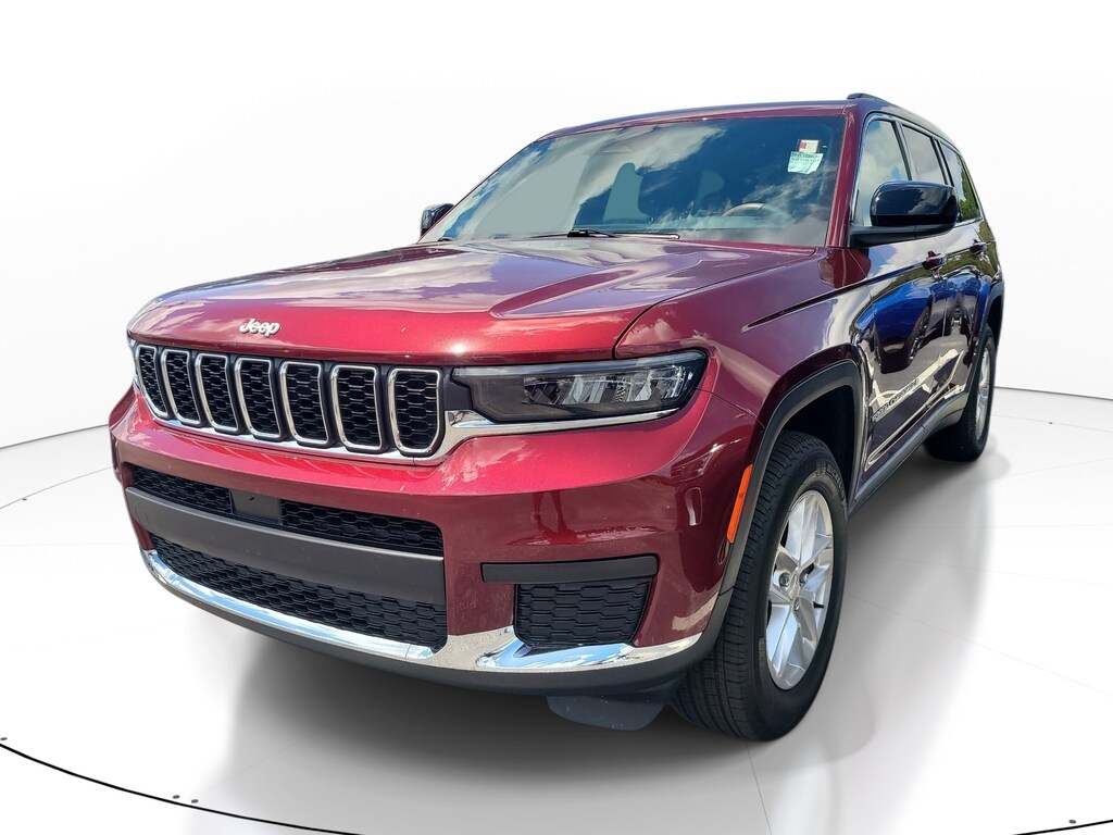 Used 2024 Jeep Grand Cherokee L Laredo SUV