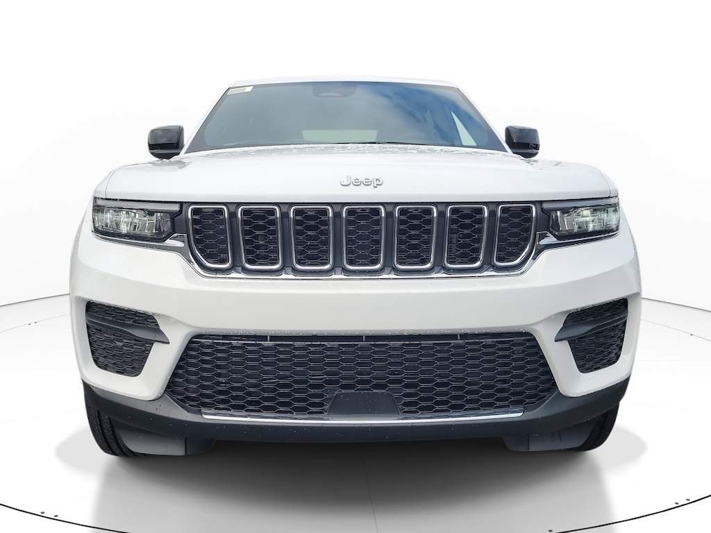 New 2025 Jeep Grand Cherokee LAREDO 4X2 Sport Utility