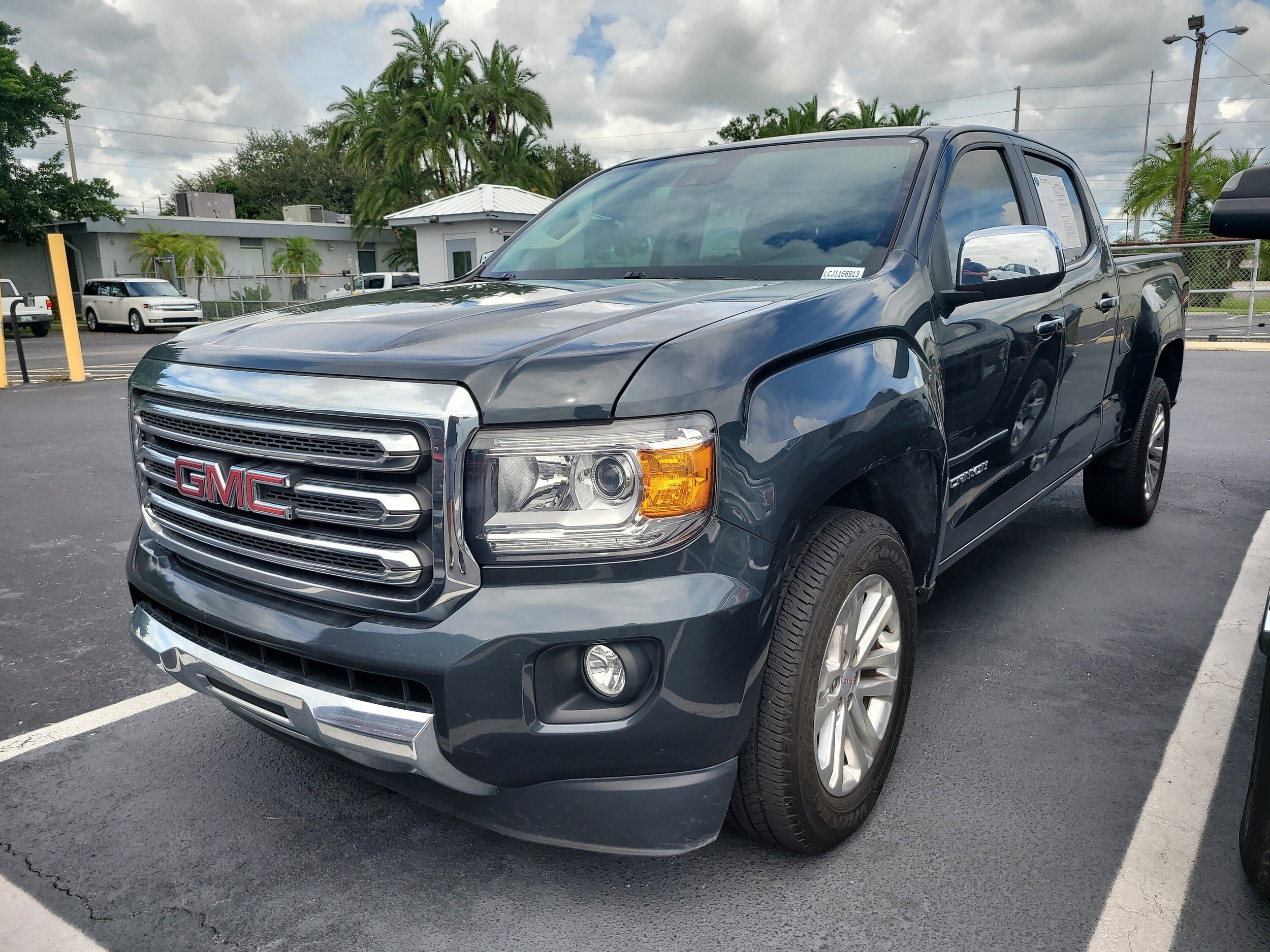 2018 Gmc Canyon SLT photo 3