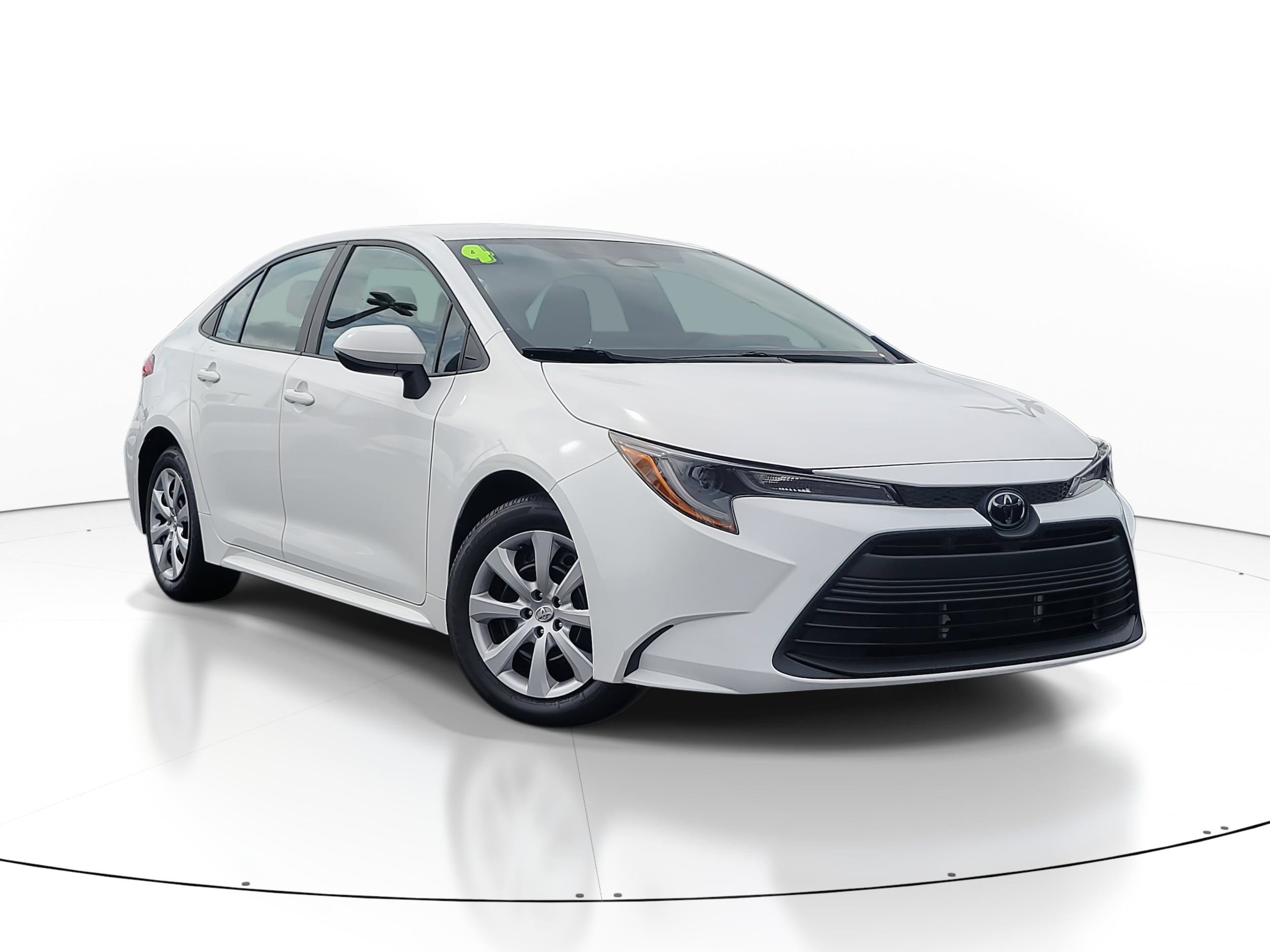 Used 2024 Toyota Corolla LE with VIN 5YFB4MDE4RP151548 for sale in Northfield, Minnesota