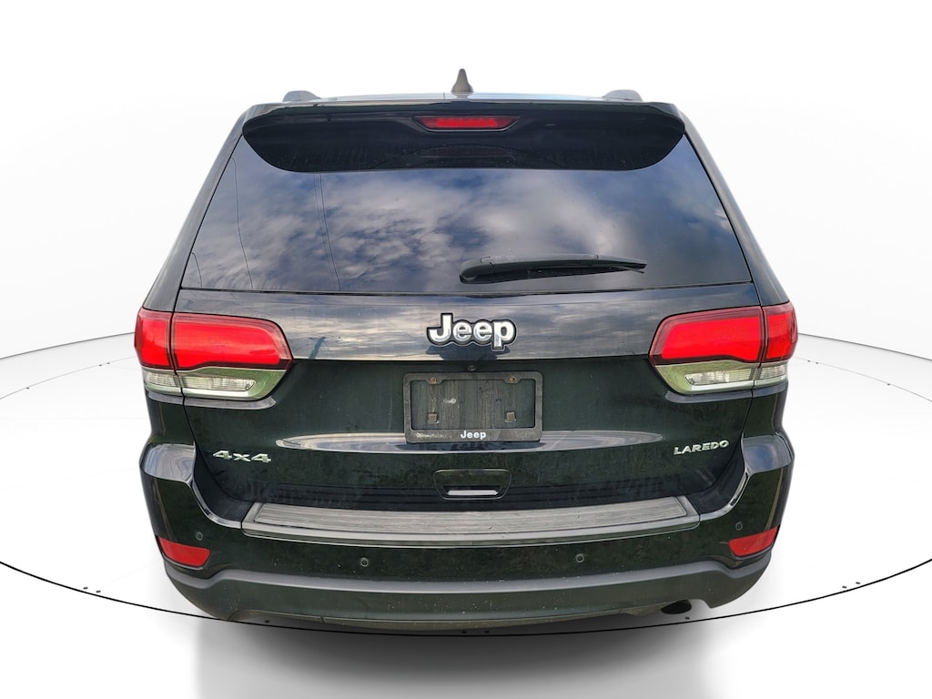 Used 2021 Jeep Grand Cherokee Laredo SUV