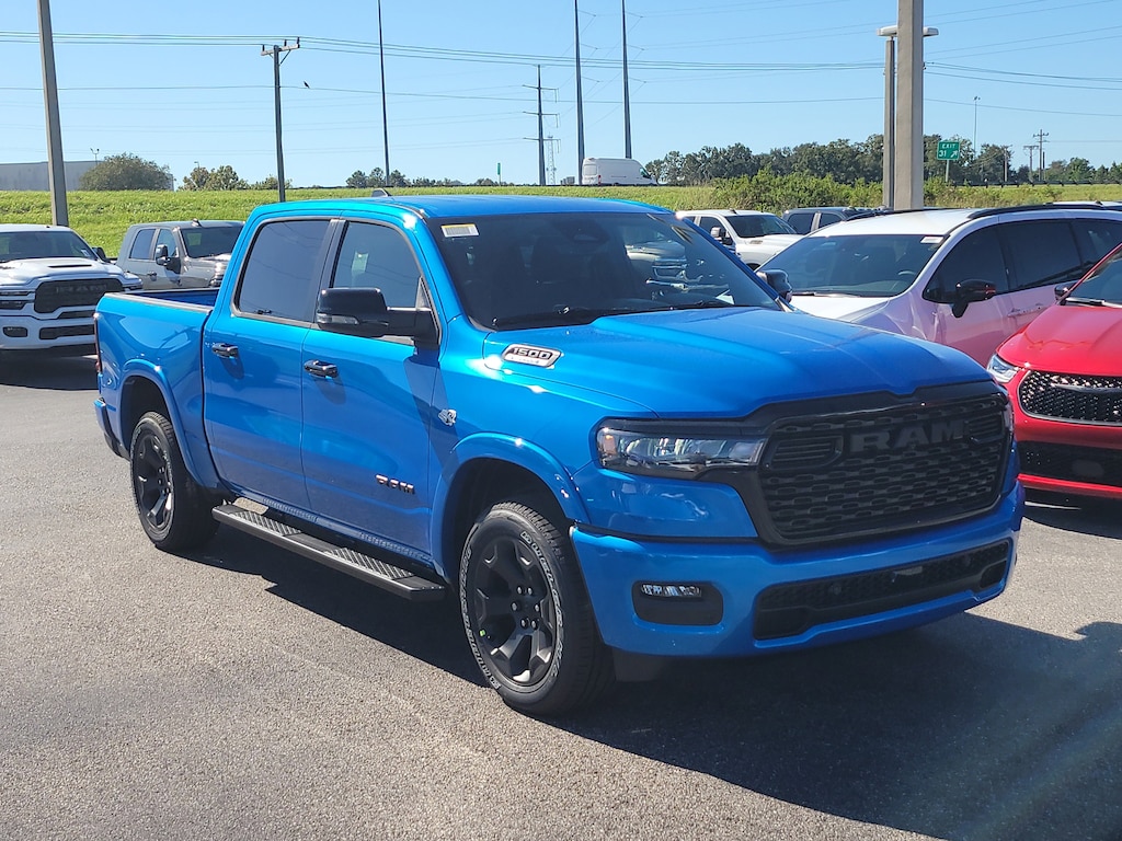 New 2026 Ram 1500 BIG HORN CREW CAB 4X4 5'7 BOX Pickup