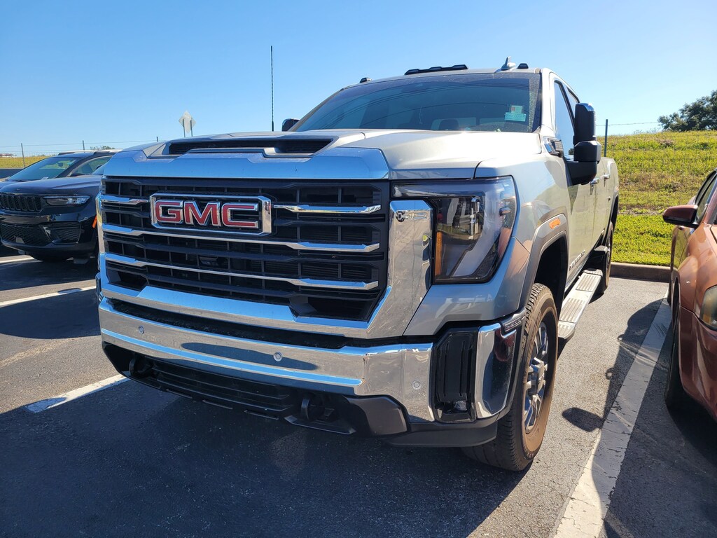 2024 Gmc Sierra 2500 HD SLT photo 2