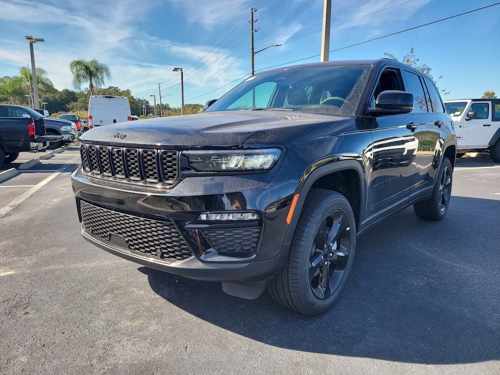 New 2025 Jeep Grand Cherokee LIMITED 4X2 Sport Utility