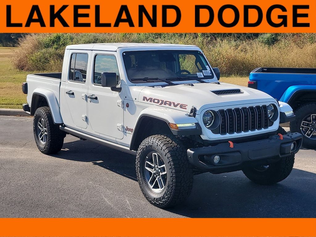 New 2026 Jeep Gladiator MOJAVE X 4X4 Pickup