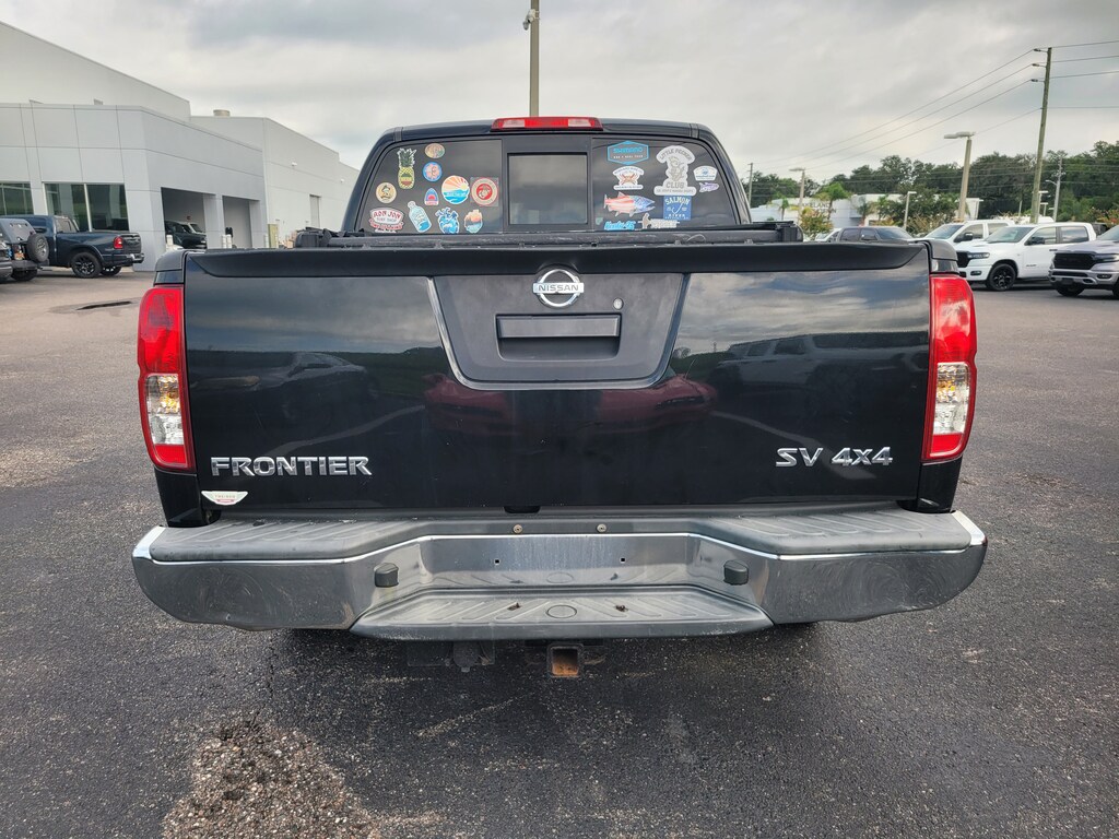 Used 2016 Nissan Frontier SV Truck Crew Cab