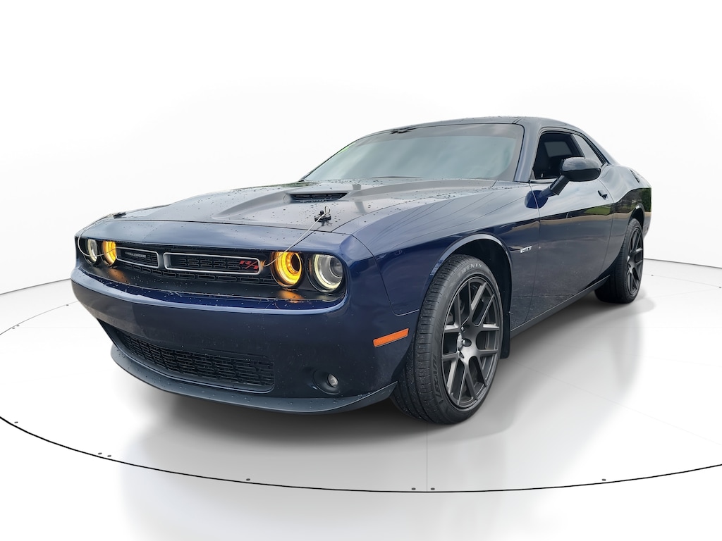 Used 2016 Dodge Challenger R/T Coupe