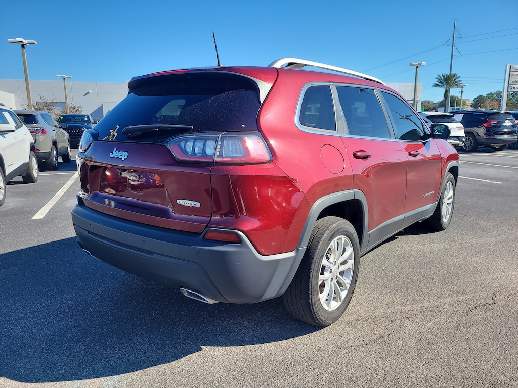 Used 2019 Jeep Cherokee Latitude FWD SUV
