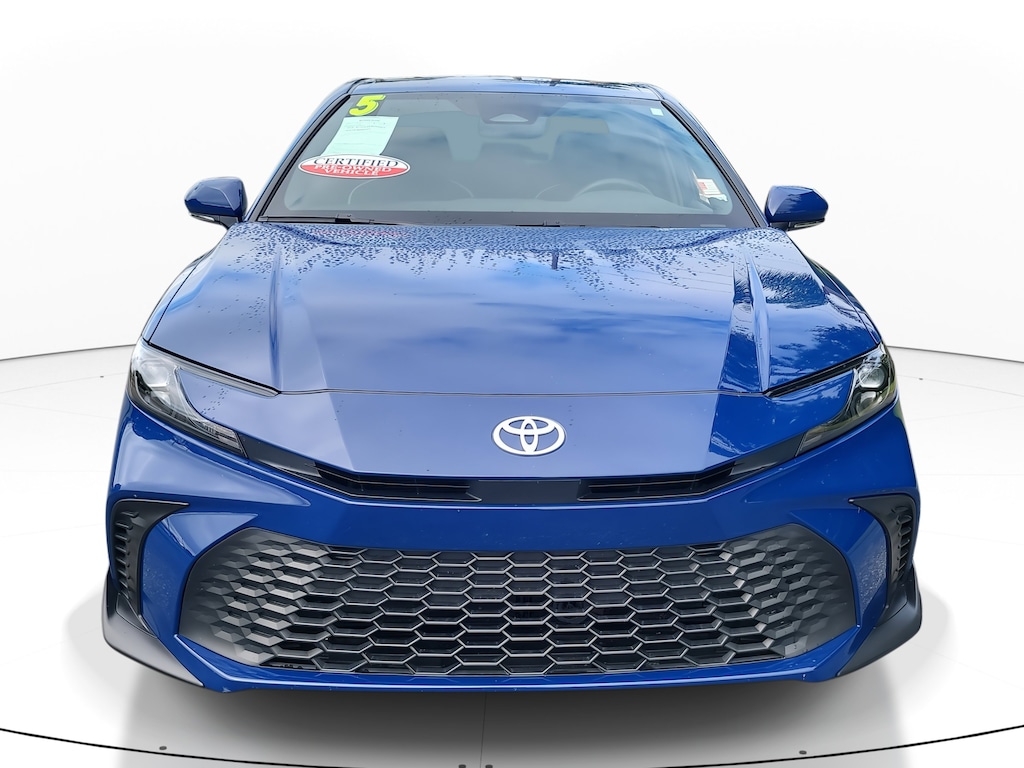 Used 2025 Toyota Camry SE Sedan