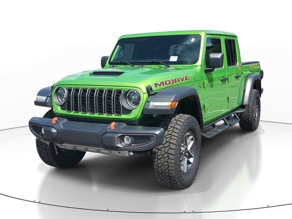 Used 2025 Jeep Gladiator Mojave Truck Crew Cab