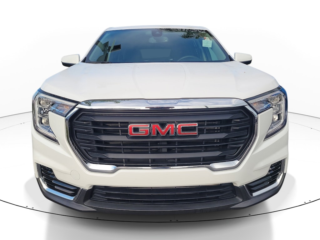Used 2023 GMC Terrain SLE SUV