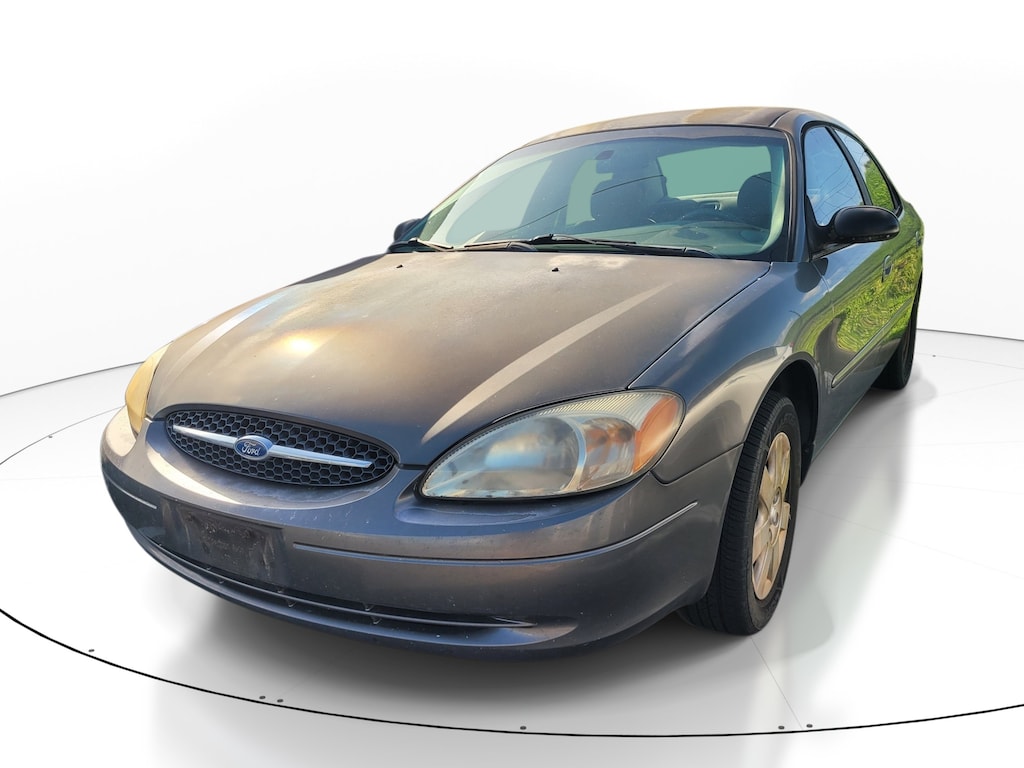 Used 2003 Ford Taurus Sedan