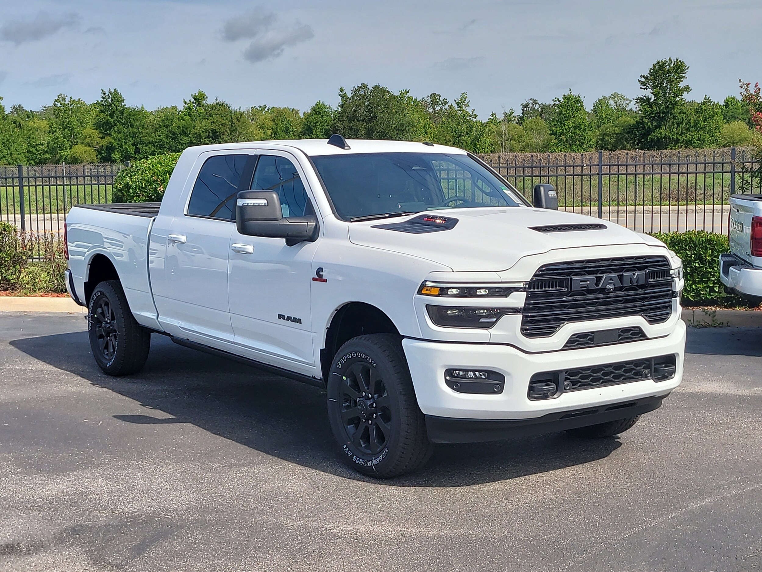 2025 Ram 3500 Laramie photo 2