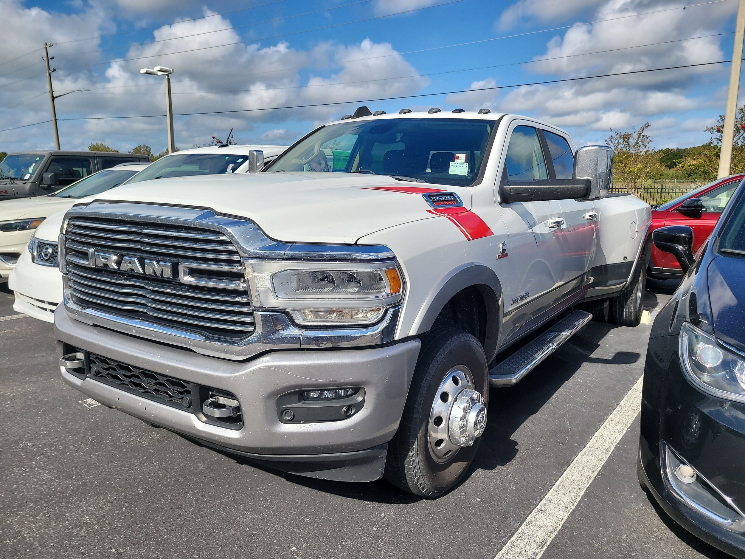 2021 Ram 3500 Laramie photo 3