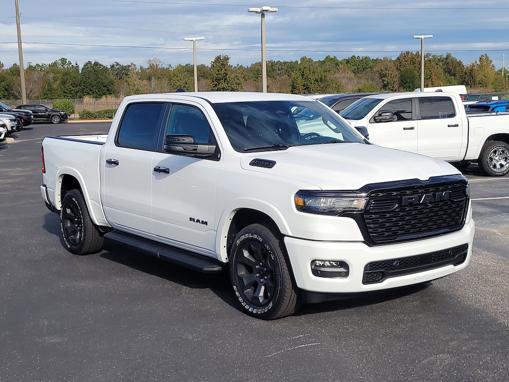 New 2026 Ram 1500 BIG HORN CREW CAB 4X4 5'7 BOX Pickup