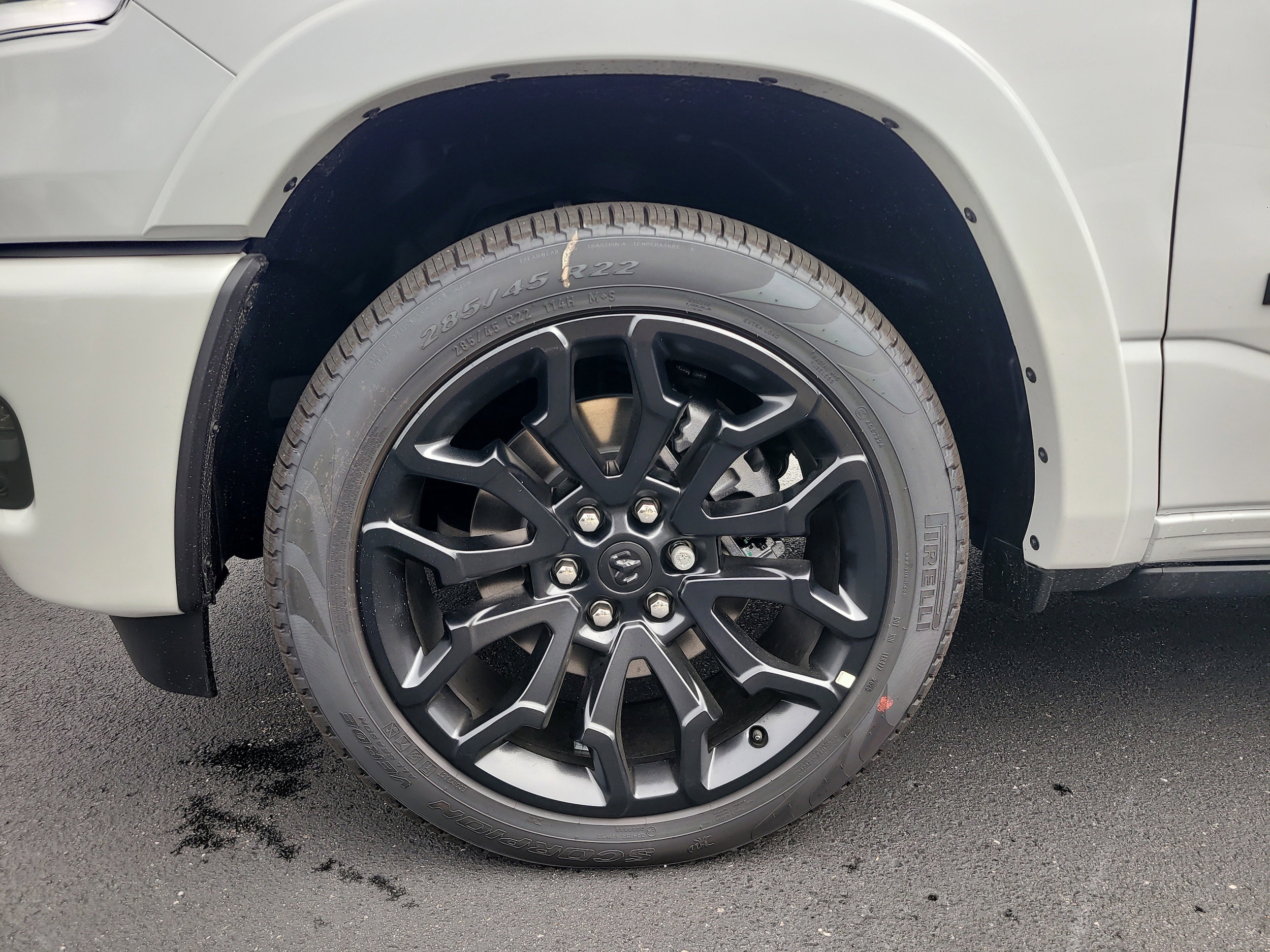 2026 RAM 1500 Limited - Photo 10
