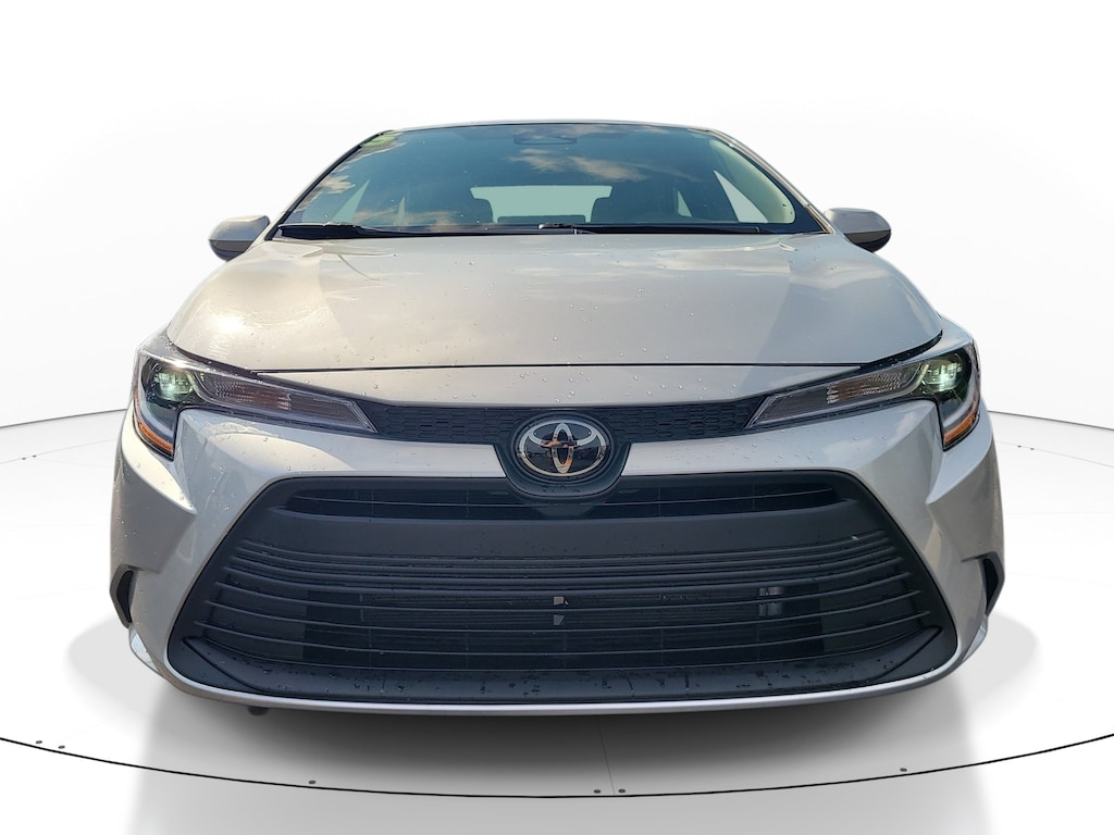 Used 2025 Toyota Corolla LE Sedan