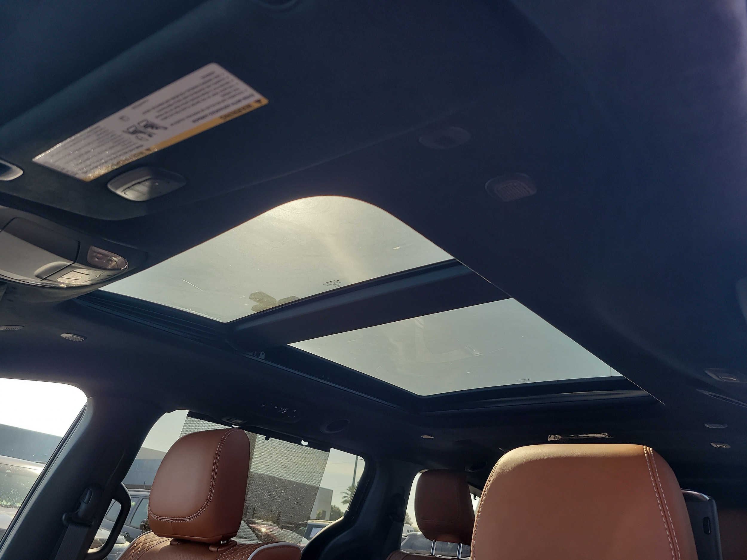 2026 Chrysler Pacifica Pinnacle - Photo 16